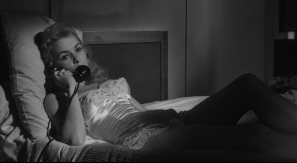 Janet Leigh in bed in Touch of Evil (1958)